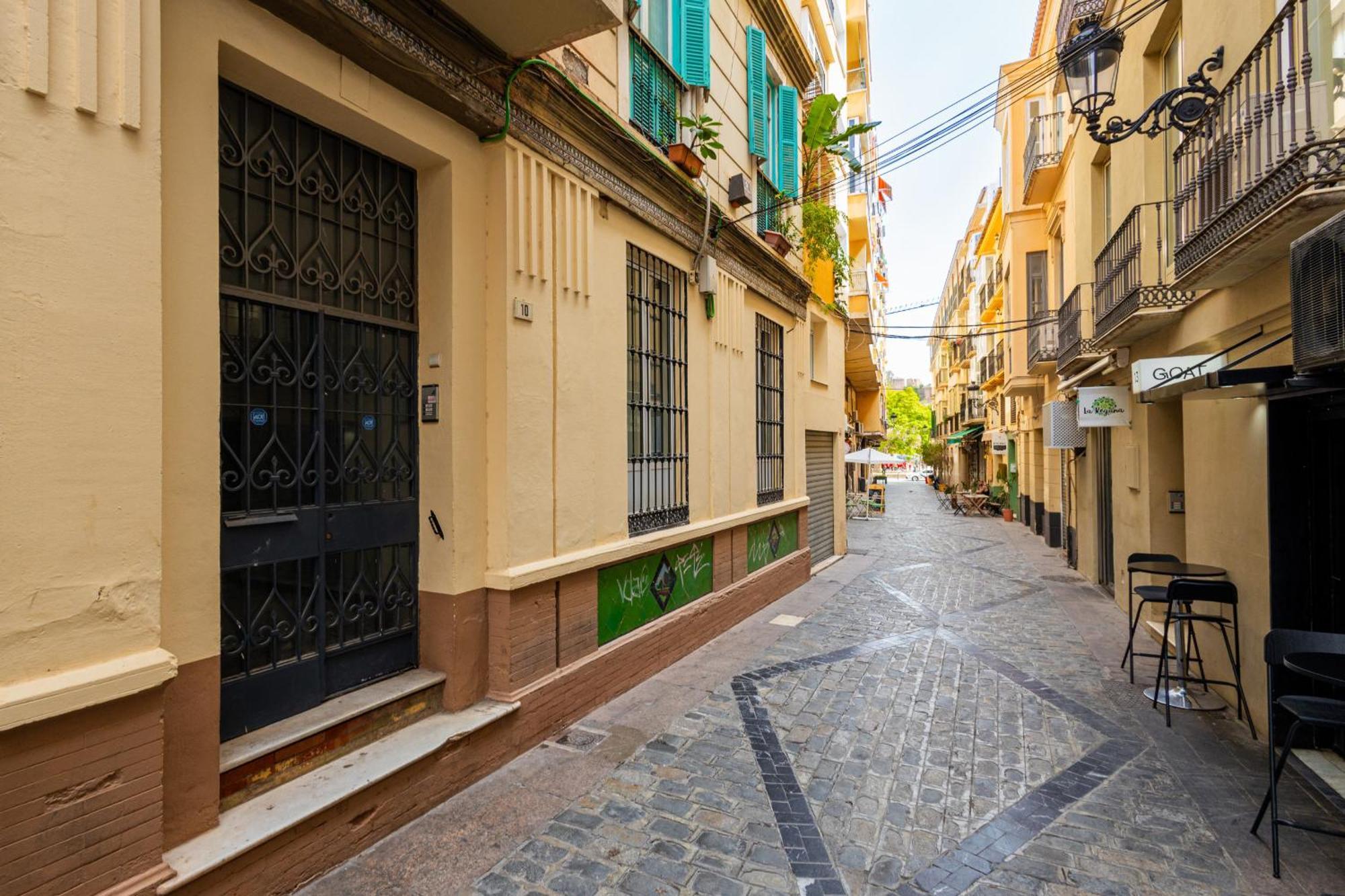 C92 - Rustic Two Bedrooms Apartment With Terrace Malaga Bagian luar foto