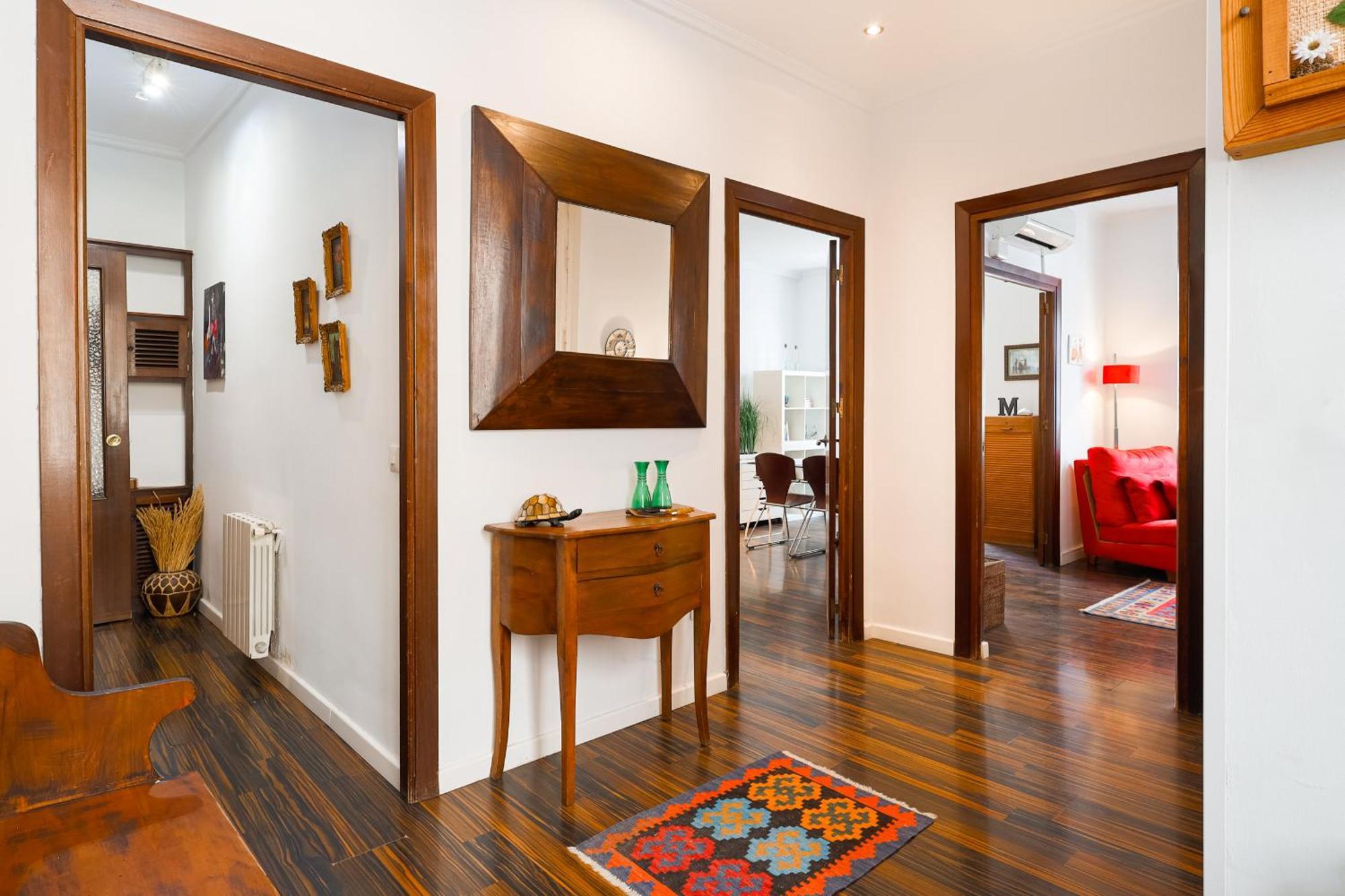 C92 - Rustic Two Bedrooms Apartment With Terrace Malaga Bagian luar foto