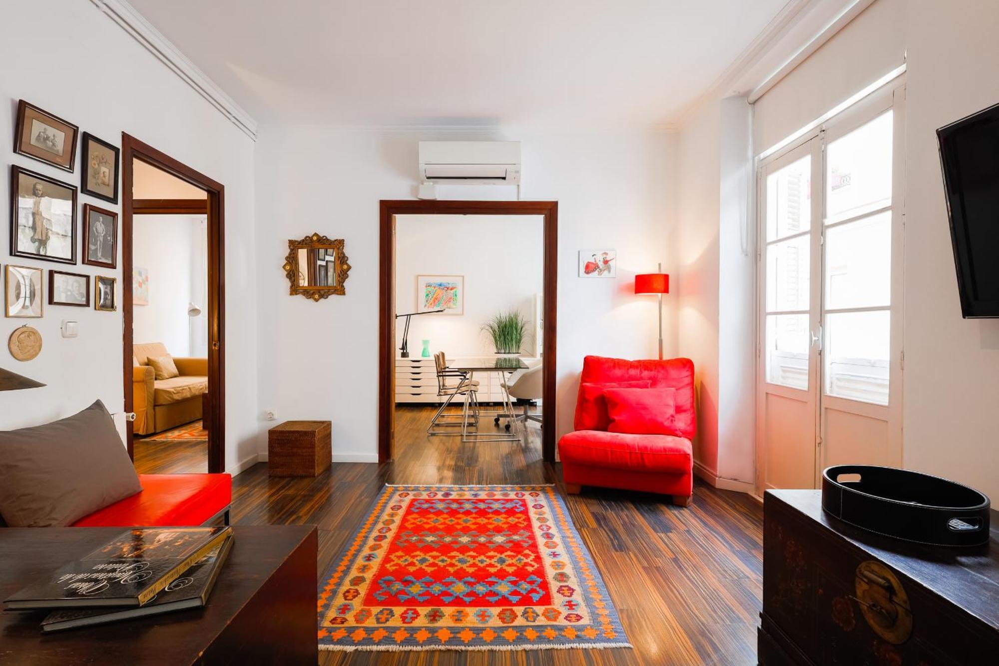 C92 - Rustic Two Bedrooms Apartment With Terrace Malaga Bagian luar foto