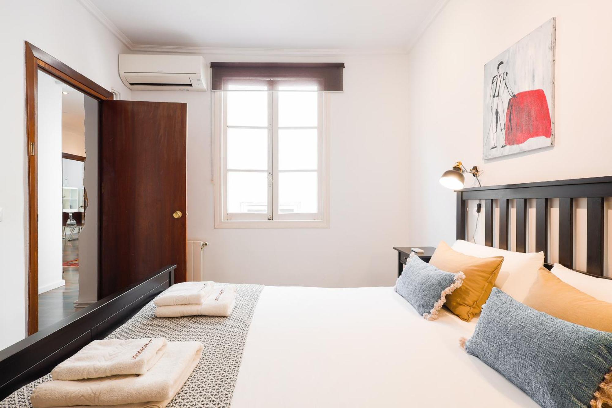 C92 - Rustic Two Bedrooms Apartment With Terrace Malaga Bagian luar foto