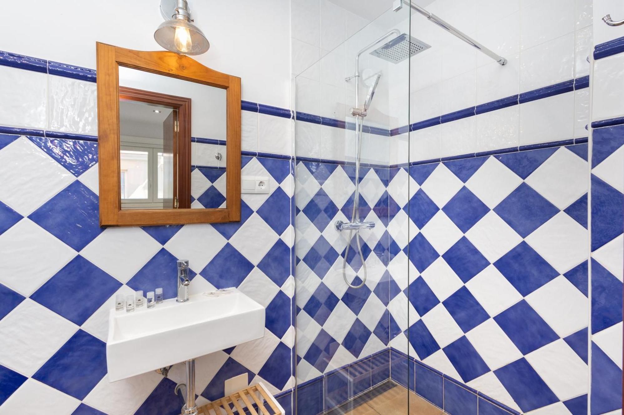 C92 - Rustic Two Bedrooms Apartment With Terrace Malaga Bagian luar foto