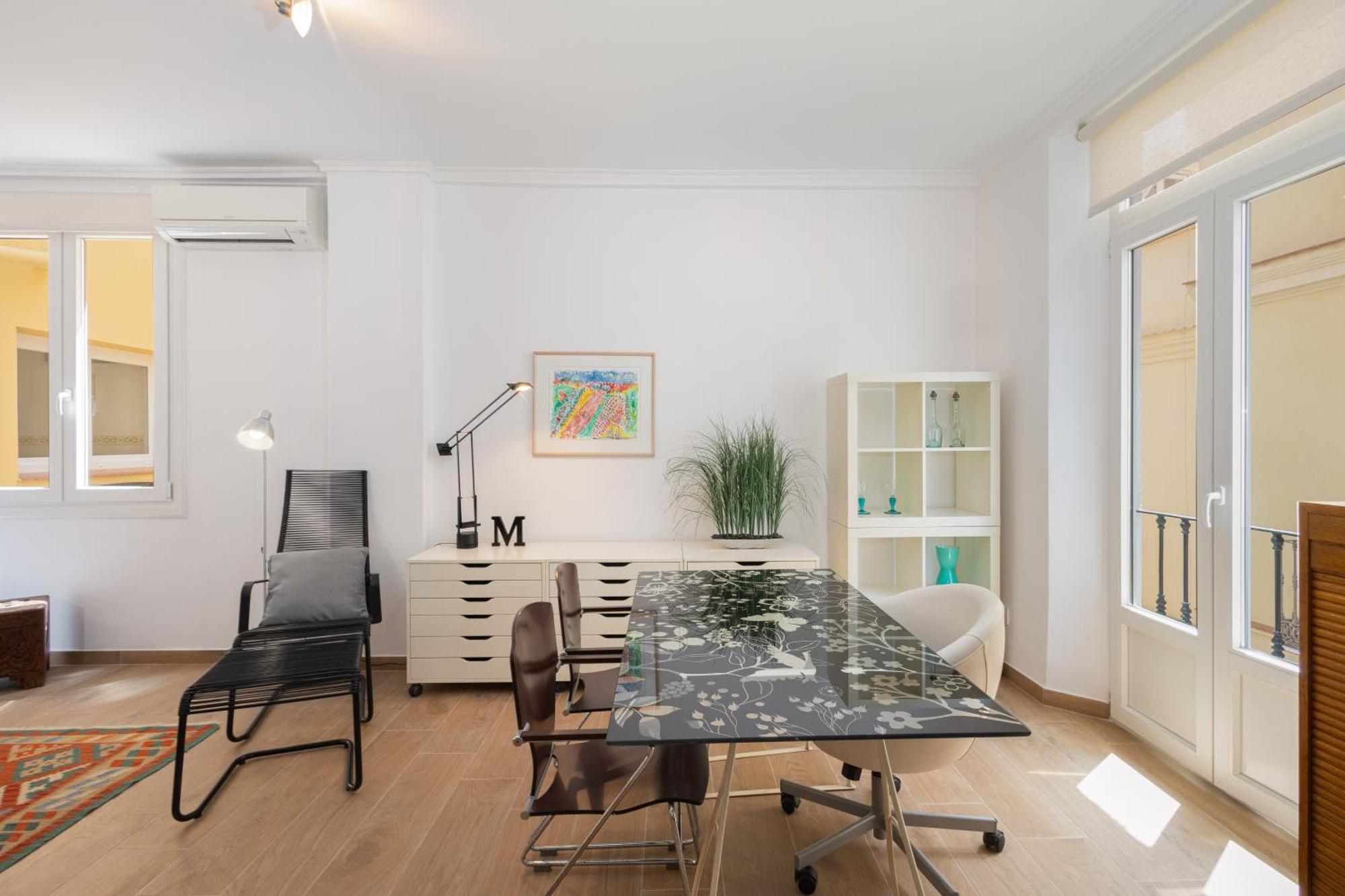 C92 - Rustic Two Bedrooms Apartment With Terrace Malaga Bagian luar foto