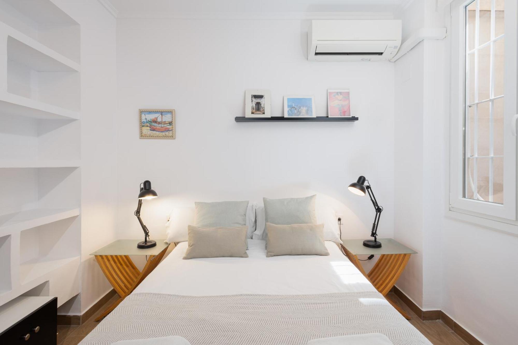 C92 - Rustic Two Bedrooms Apartment With Terrace Malaga Bagian luar foto